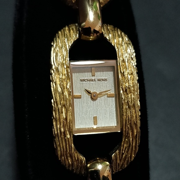 * Michael Kors Bracelet Watch MK3089 - Picture 5 of 7
